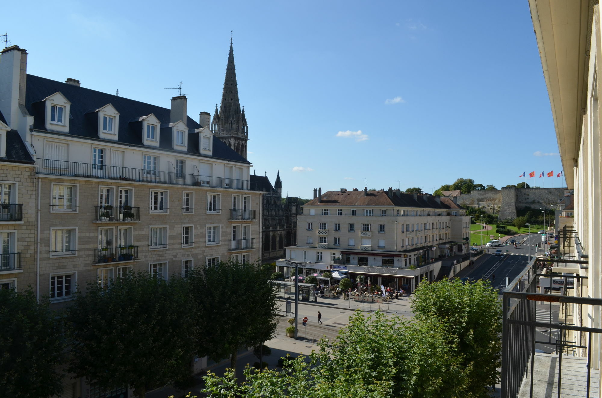 Hotel Du Chateau Caen Buitenkant foto